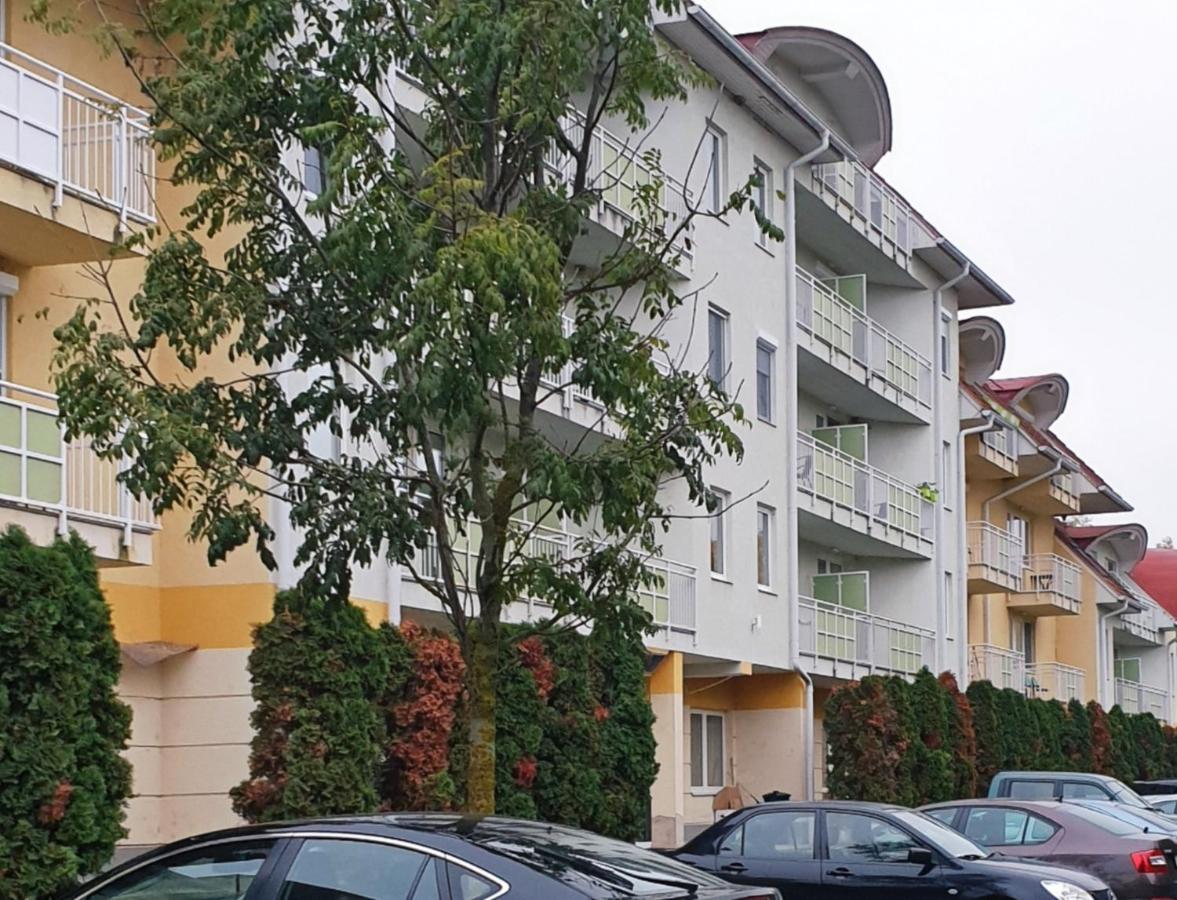 זלקרוס Ta'Karos Apartman מראה חיצוני תמונה